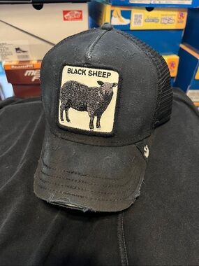 GOORIN BROS. DISTRESSED LIMITED EDITION BLACK SHEEP TRUCKER HAT